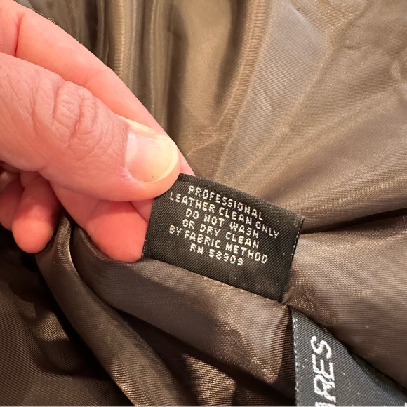 SOLD - DARK BROWN LEATHER BOMBER JACKET COAT - BUTTER SOFT - EUC! - Picture 12 of 16